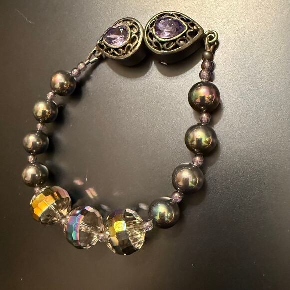 American Vintage Jewelry - Aurora Borealis Faceted Crystal Beaded Bracelet